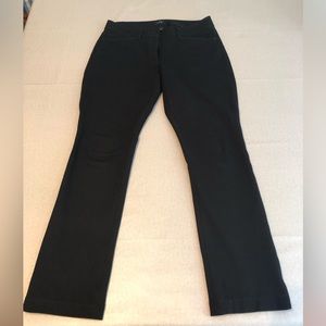 WHBM Black Ponte. Excellent used cond. MidRise. Jet black. Back seam.